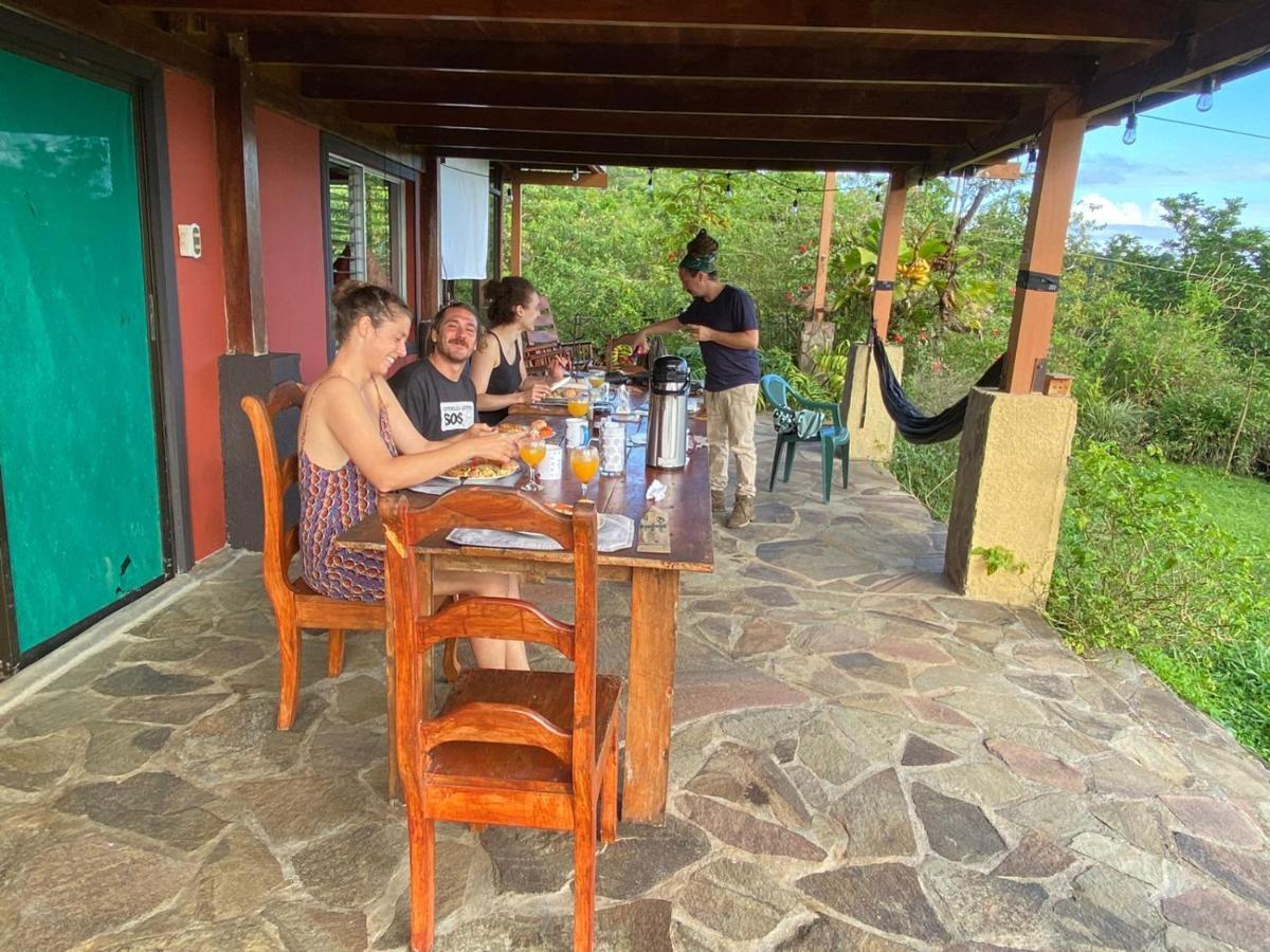 Bed & Breakfast Birds & Breakfast Costa Rica *